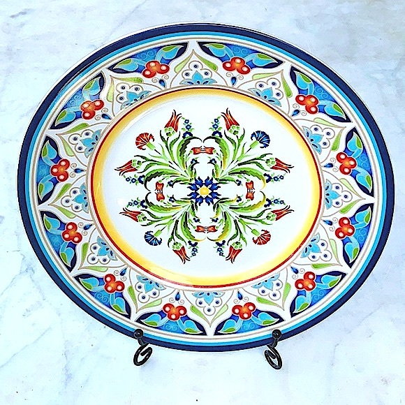 222 FIFTH TUNISIA SALAD PLATE NEW 8 3/8TH INCH ROUND FLORAL BLUE RED YELLOW - Picture 1 of 6